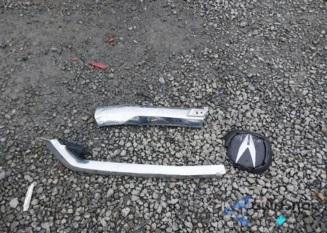 2021 Acura Rdx A-Spec Package z USA, uszkodzony, nr VIN 5J8TC2H60ML024054